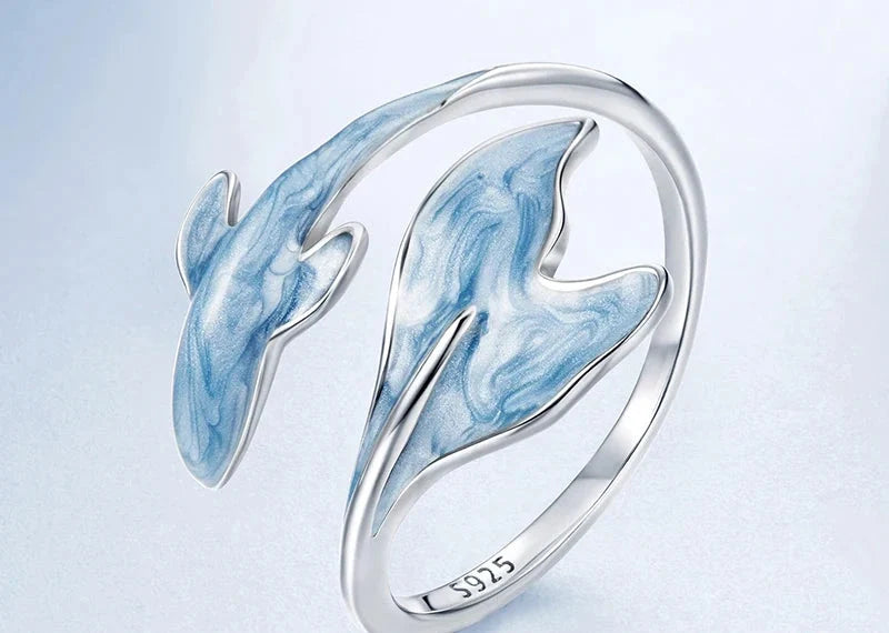 Ocean-inspired sterling silver ring